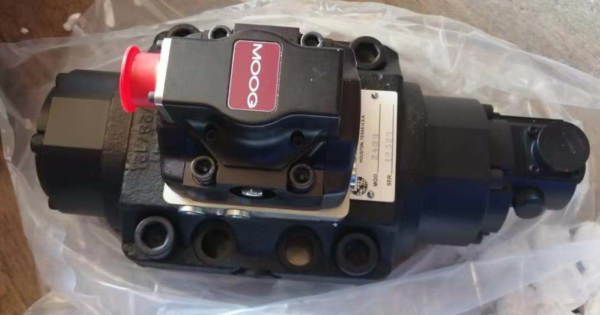 Servo valve Atlas 240 with Pilot valve Moog